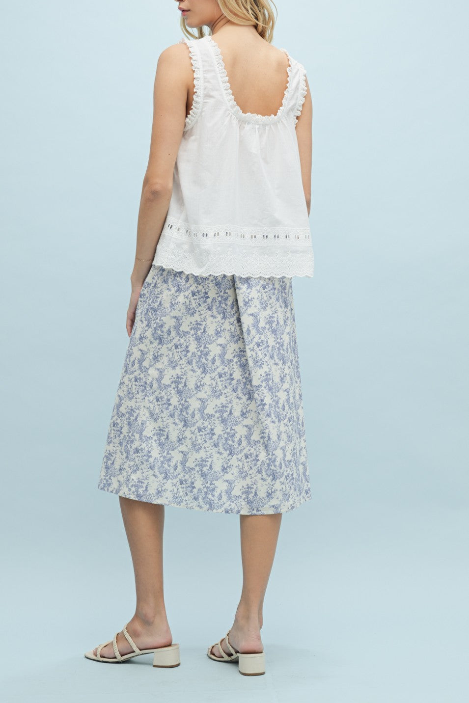 Scalloped Button Up Sleeveless Blouse