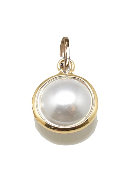 Pearl Gold Rim Charm