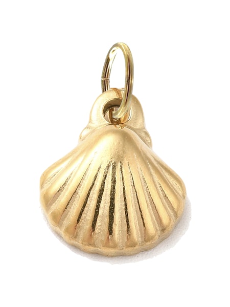 Gold Shell Charm