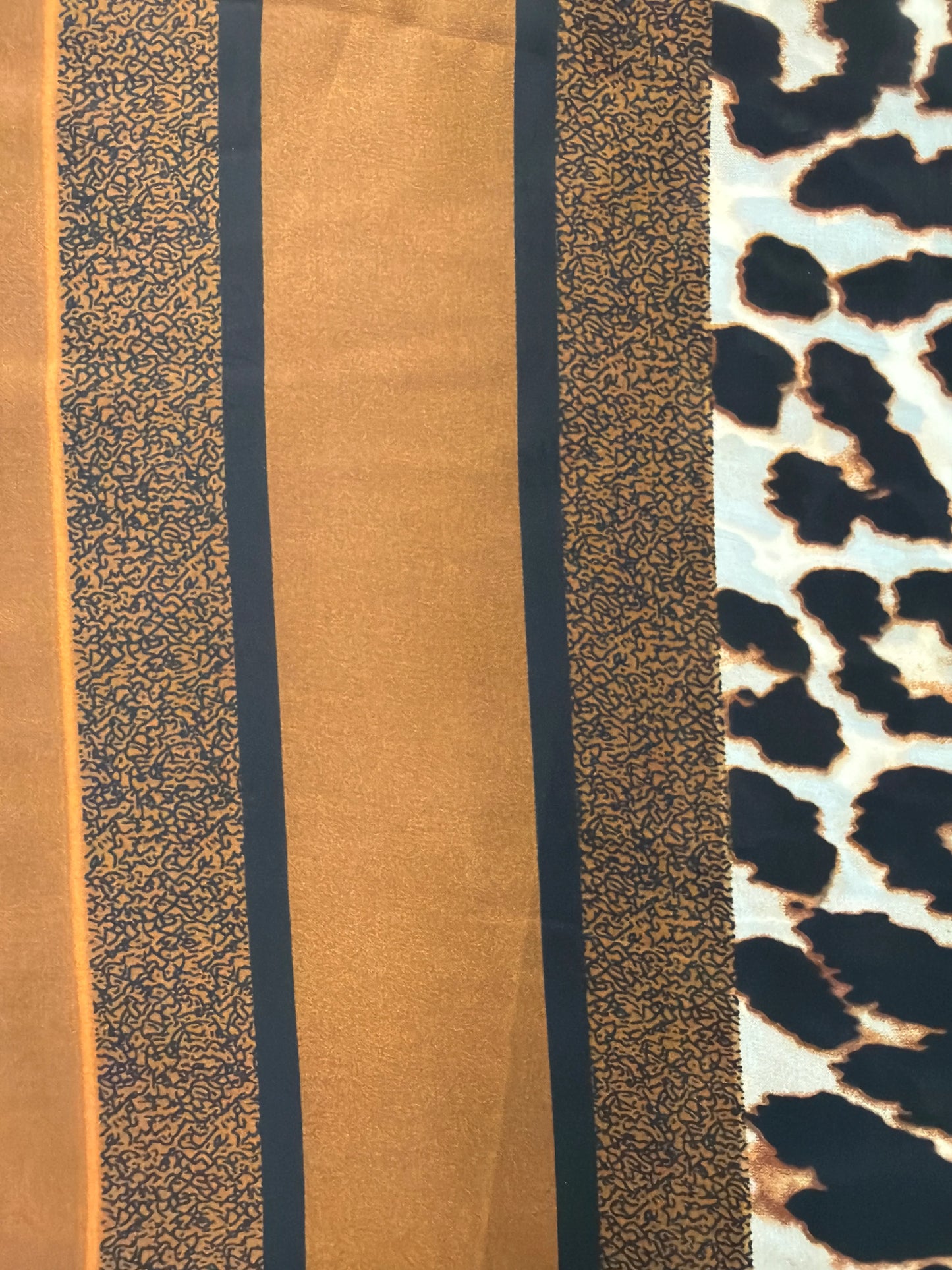 STRIPED AND A LEOPARD PATTERN SCARF