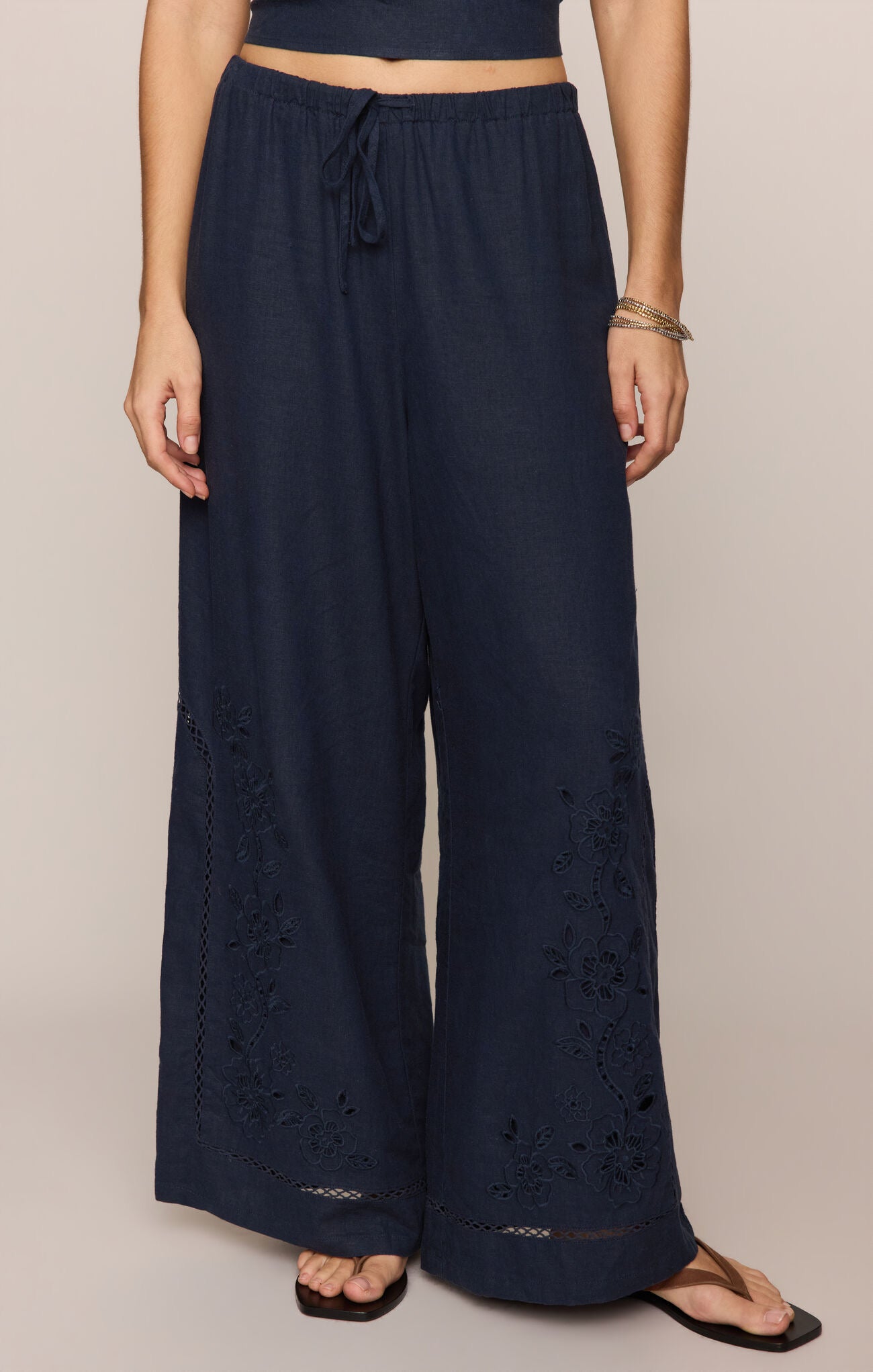 Z Supply | Sid Embroidered Woven Pant
