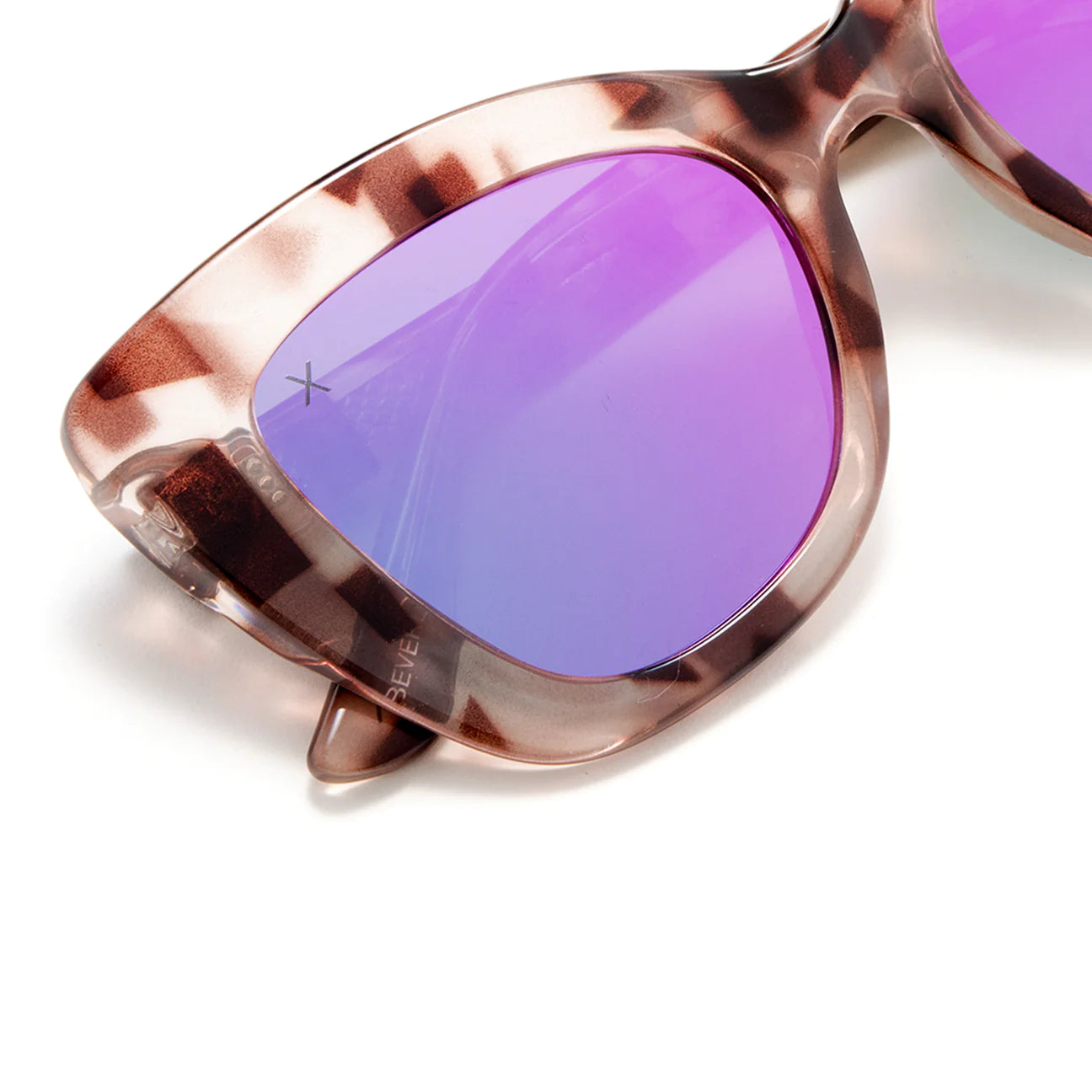 Beverly Pink Mirror Lens