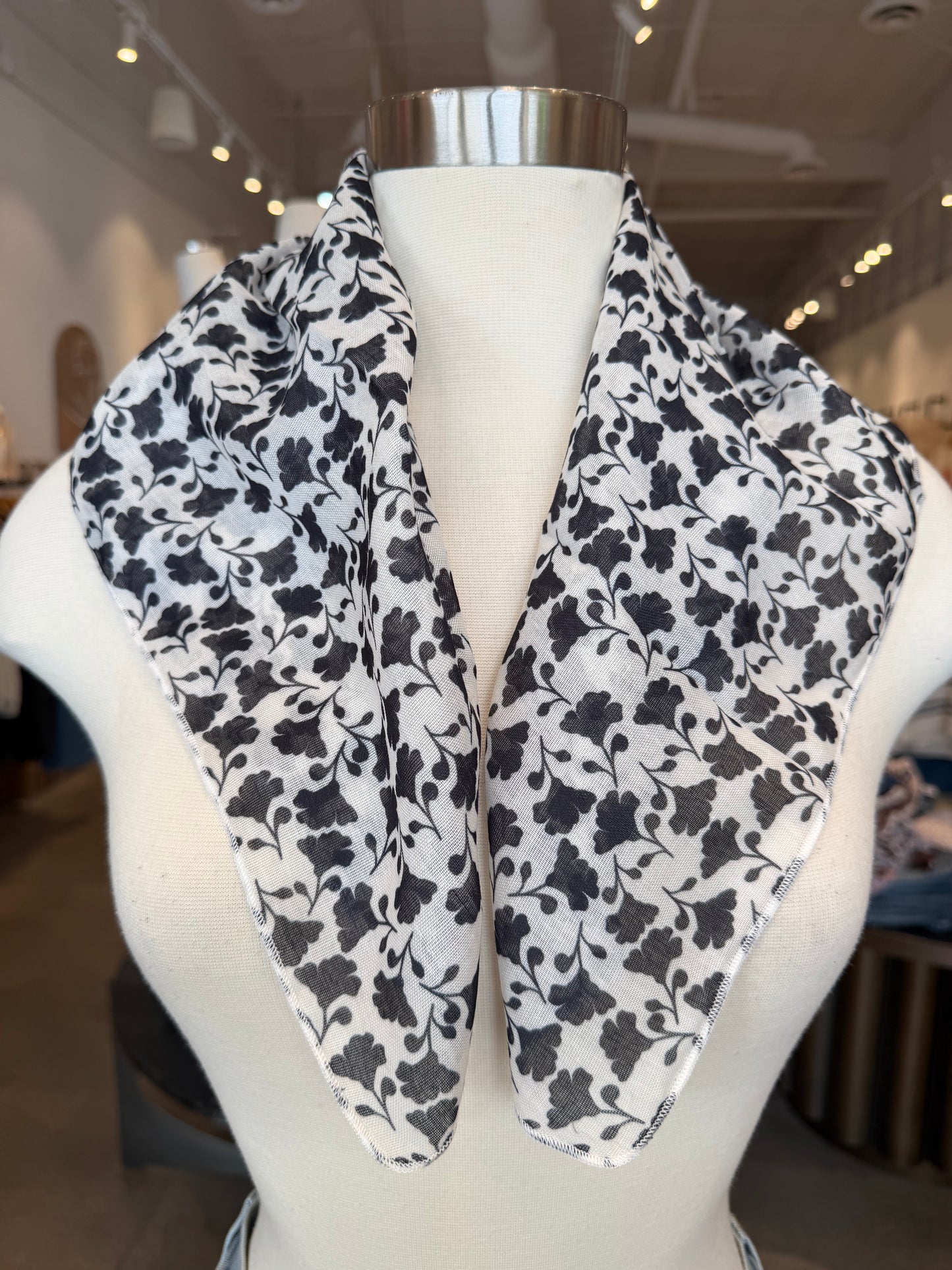 Charlie Cotton Linen Print Square Scarf