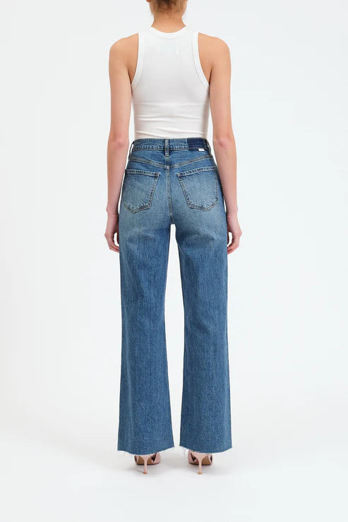 Daze Denim Far Out Wide Leg in Stunner