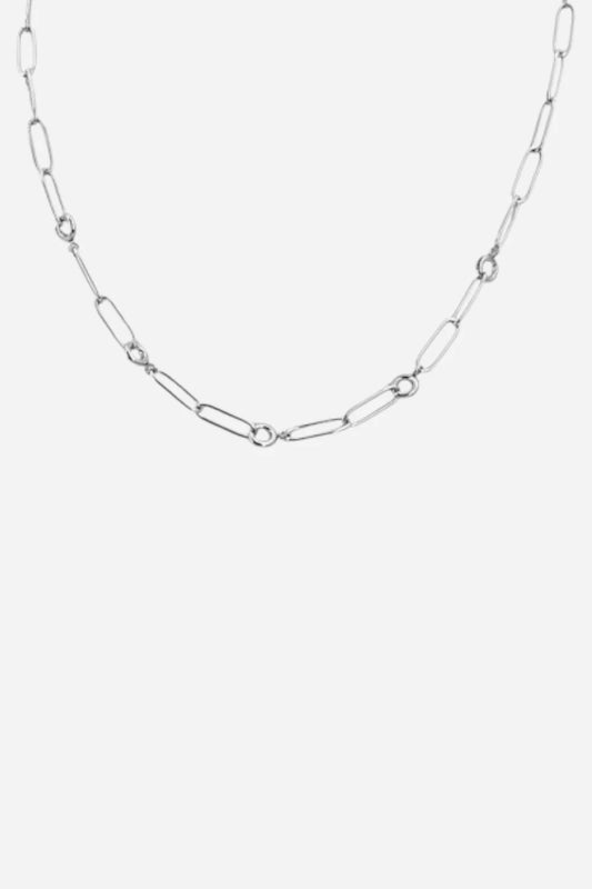 Off The Hook Clasp Necklace