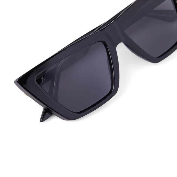 melrose black solid grey sunglasses