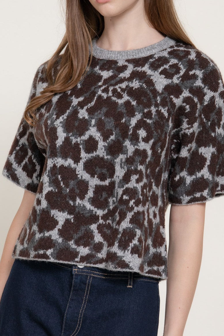 Layla Short Sleeve Leopard  Sweater