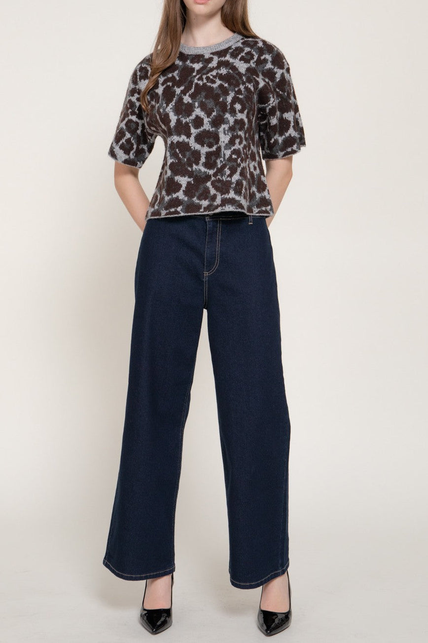 Layla Short Sleeve Leopard  Sweater