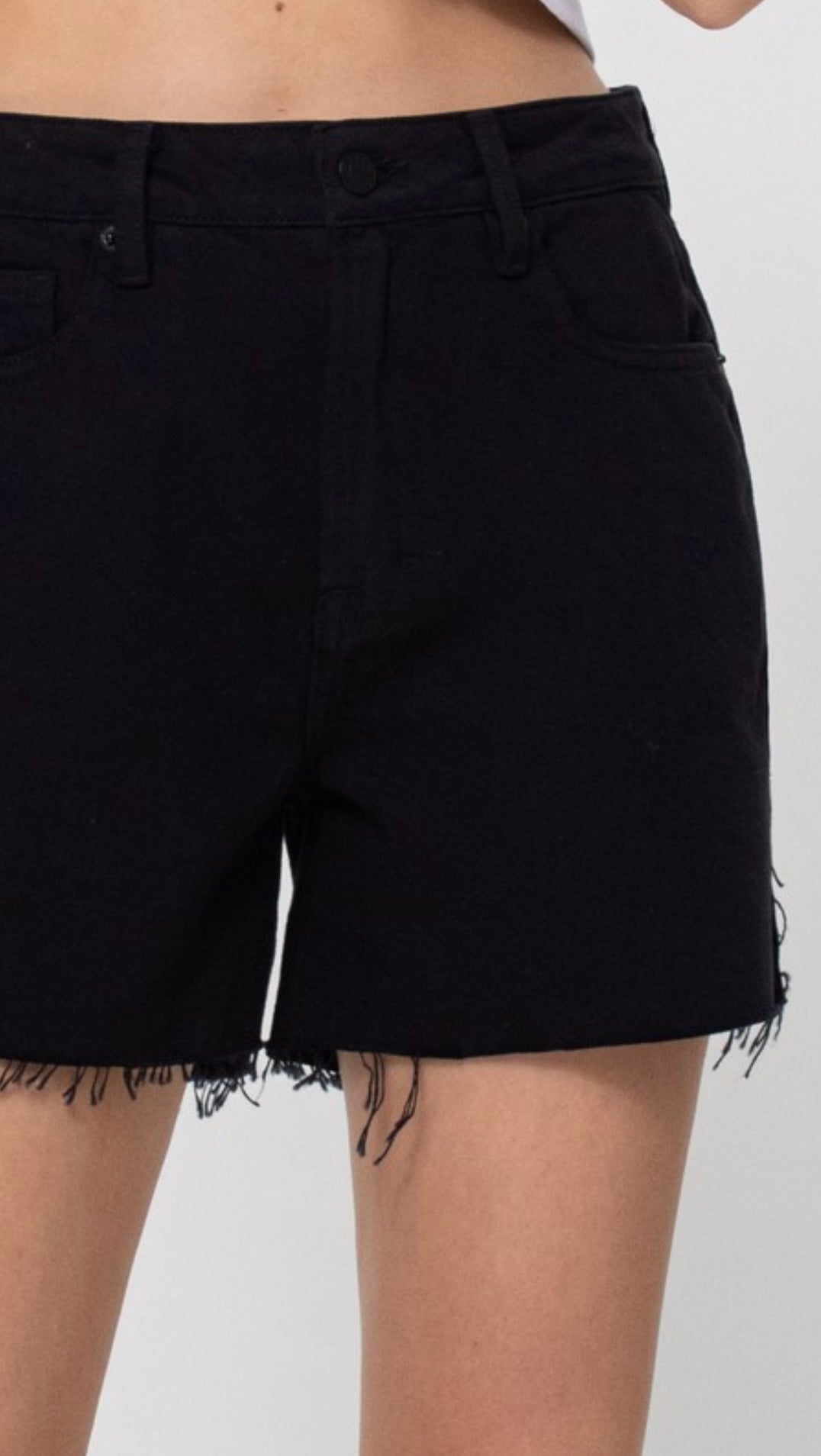 Hidden Sofie Black Side Slit Mom Short